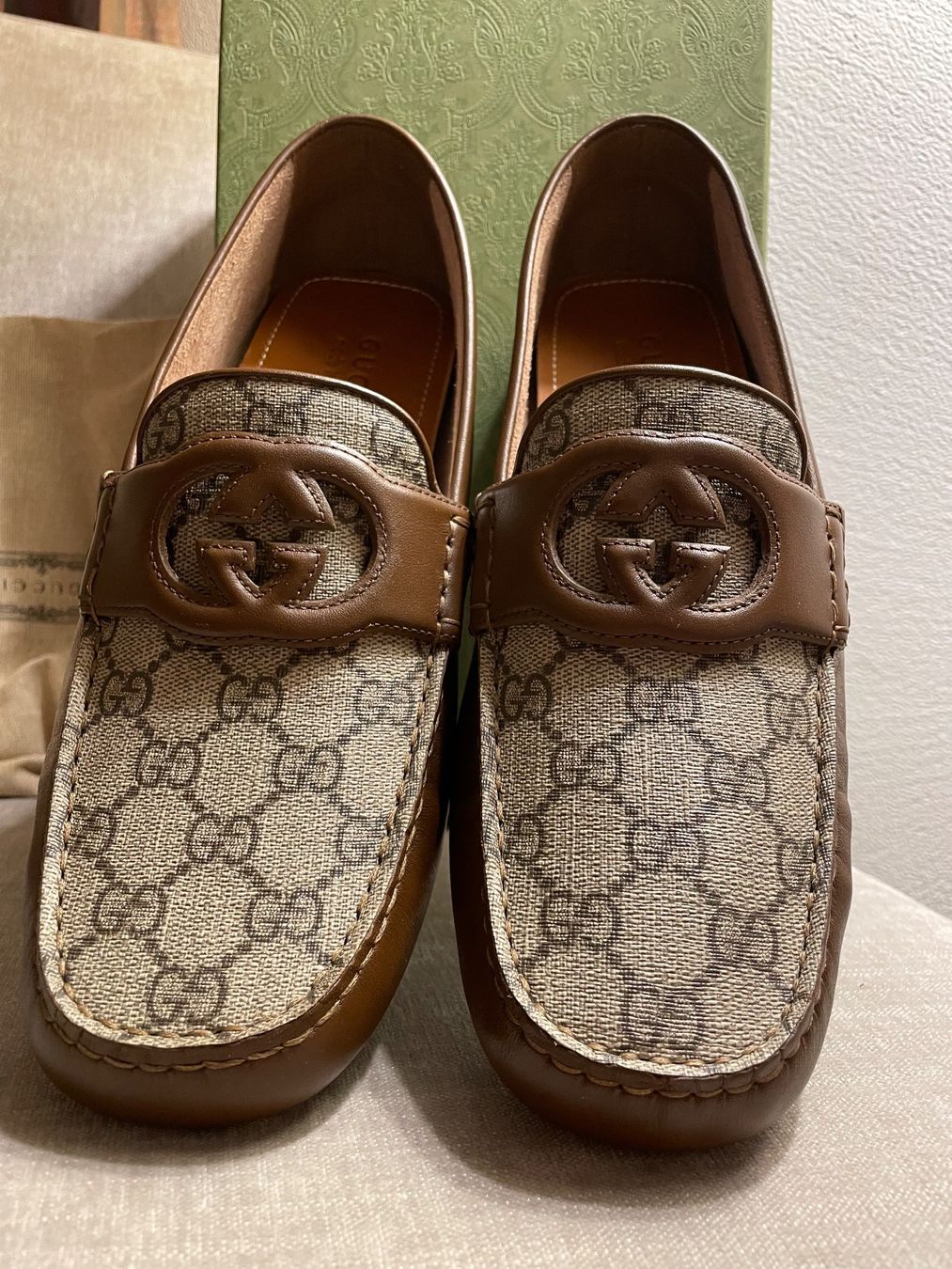 Gucci Scarpe da uomo: Gucci Supreme Moccasin – Nuovo e nell'imballaggio originale da Davos Dorf venduto da Juszy-Shop 2