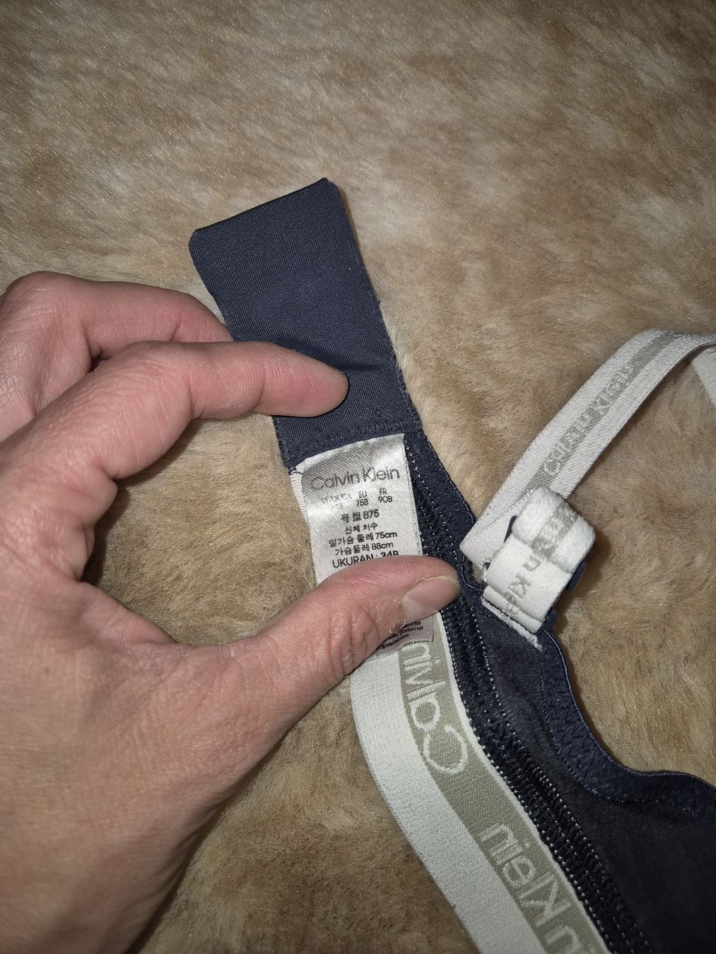 Calvin Klein Altra biancheria intima: Calvin Klein BH, Dunkelblau, Grösse 75B – Usato da Richterswil venduto da ChristinW01 3