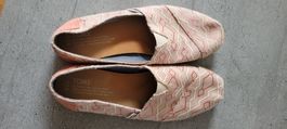 TOMS Schuhe