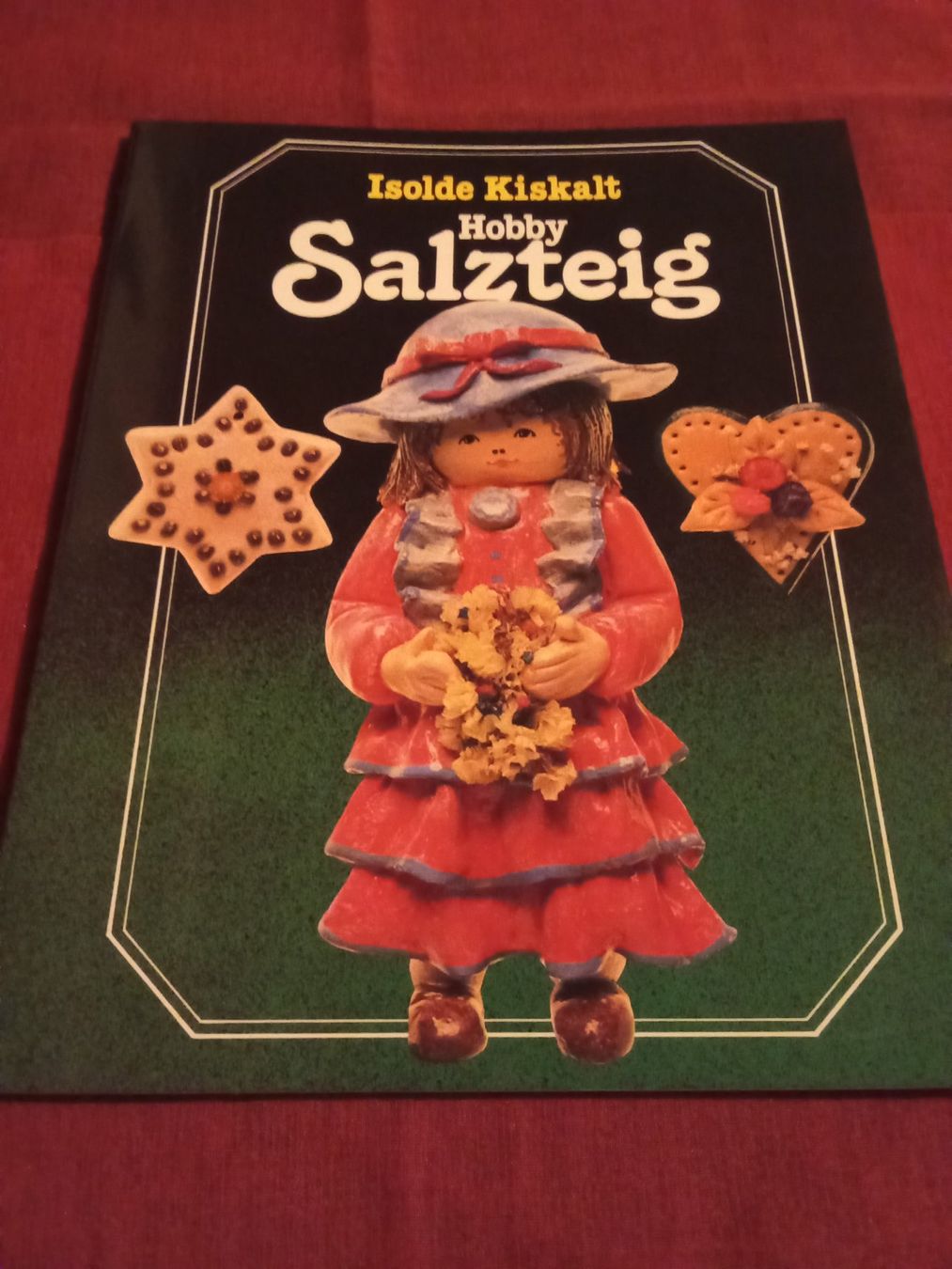 Libri: Hobby Salzteig von Isolde Kiskalt – Usato da Remetschwil venduto da Privatflohmi