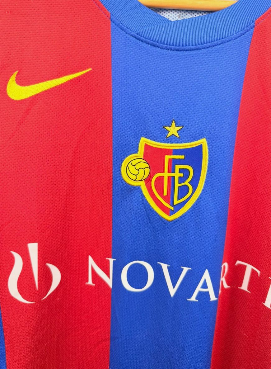 Leibchen & Hosen: FC BASEL Matchworn Shaqiri #17 2012 Trikot – Gebraucht aus grandvaux von SwissOnTracksHO 2