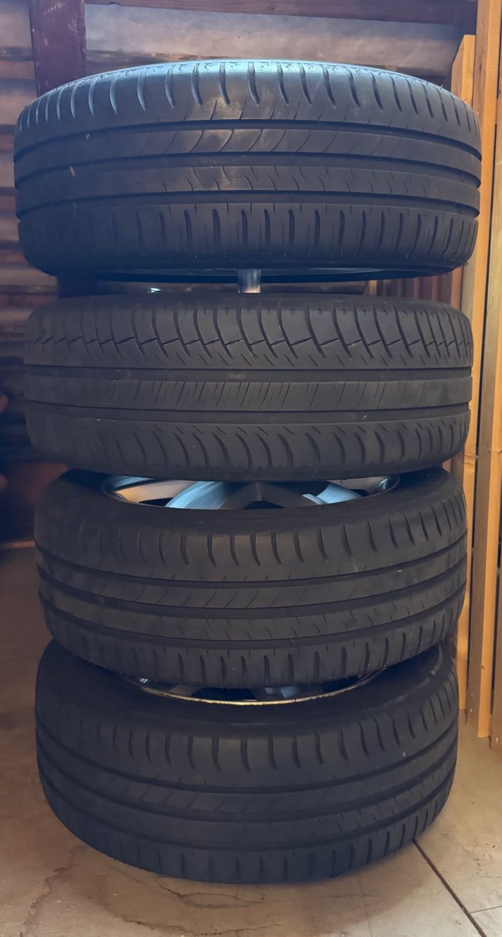 Renault Cerchioni: Alufelgen mit Michelin Sommerreifen – Usato da Zürich venduto da ThaliaL 5