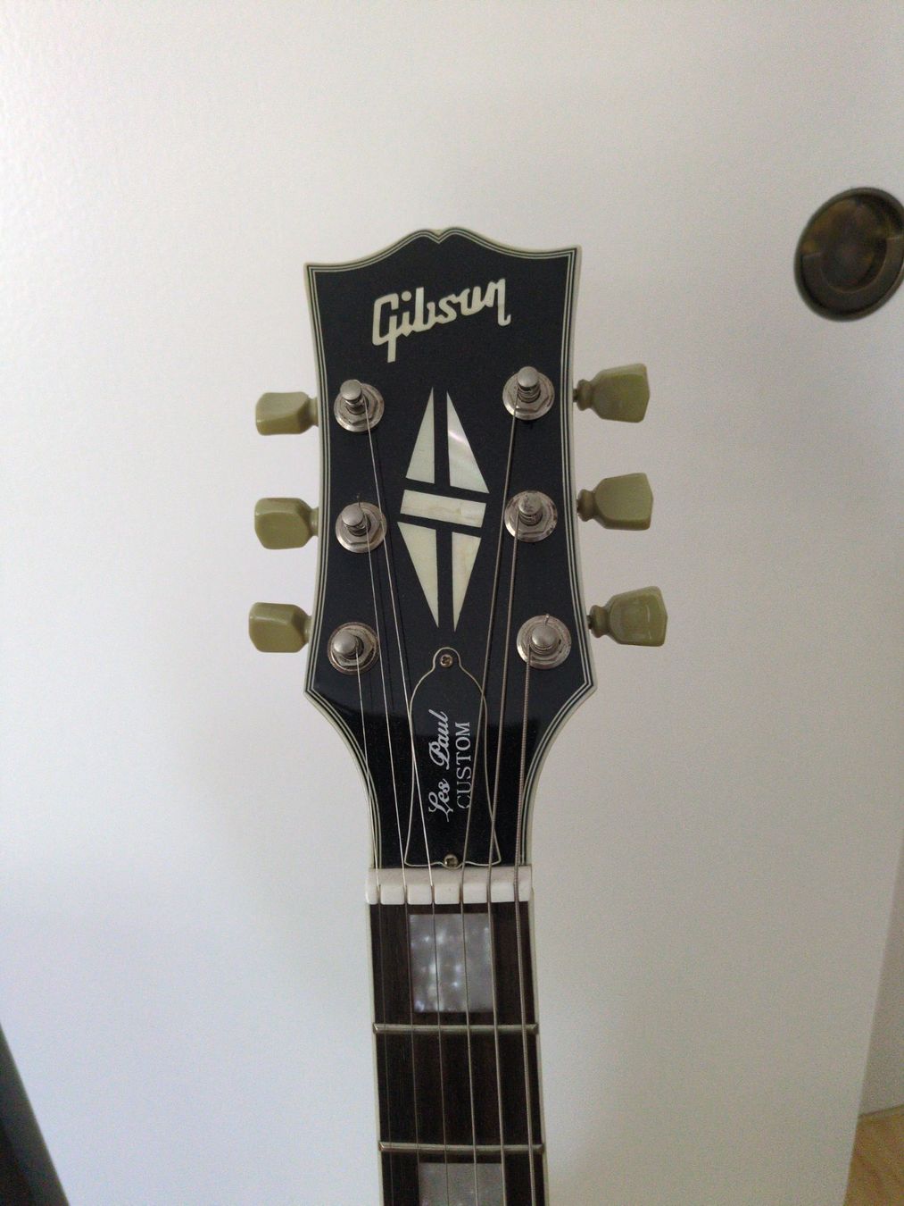 Strumenti musicali: Gitarre linkshänder lefthand – Usato da Lyss venduto da pet_69c5 1