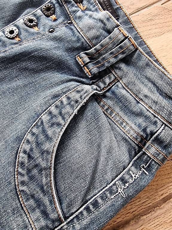 Jeans: Jeans Gr.28  – Usato da Ostermundigen venduto da d-p73 3