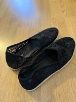 Elegante, schwarze Schuhe mit Spitze, Grösse 38