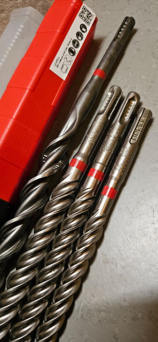 Hilti Tutti gli attrezzi: Hilti Betonbohrer Set 12,14,16,20 mm – Nuovo (secondo la descrizione) da Baar venduto da Vel...Baar45 4