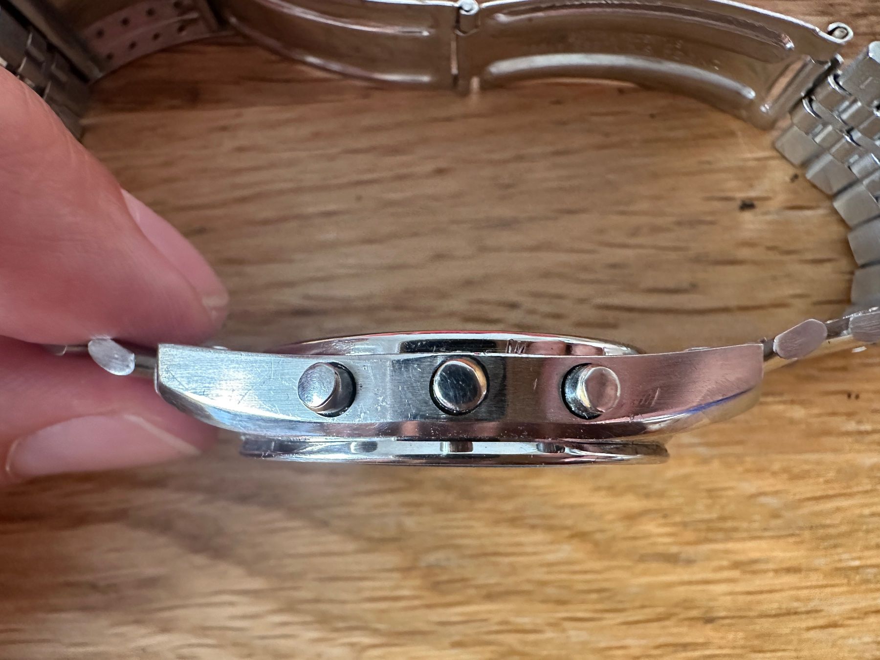 Omega Orologi: Omega Speedmaster Professional LCD Moon Watch 186.0004 – Usato da Matten b. Interlaken venduto da cour13 7