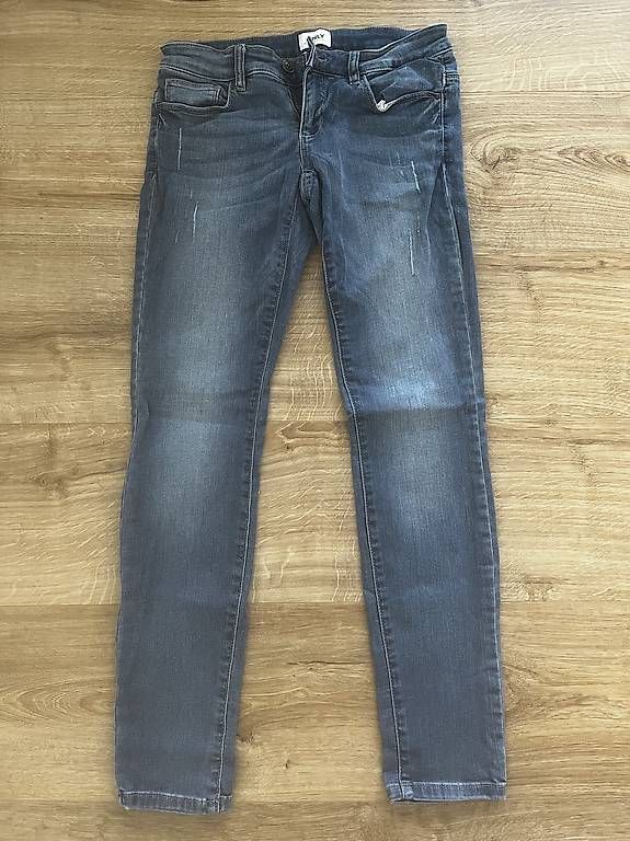 Jeans: Only Jeans – Gebraucht aus Brittnau von _livia_n_