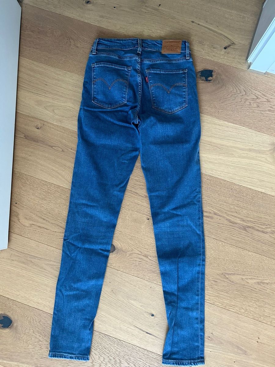 Levi's Jeans: Levis Jeanshose – Gebraucht aus St. Niklausen LU von sterala 1