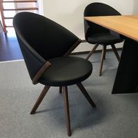 Willisau: Drehstuhl BOW mit Armlehnen (Garnitur mit 3 Stück)