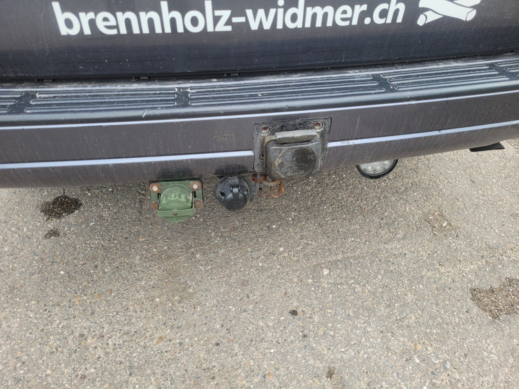 Toyota Automobili: Toyota Landcruiser – Usato da Bronschhofen venduto da inf_xn6x 3