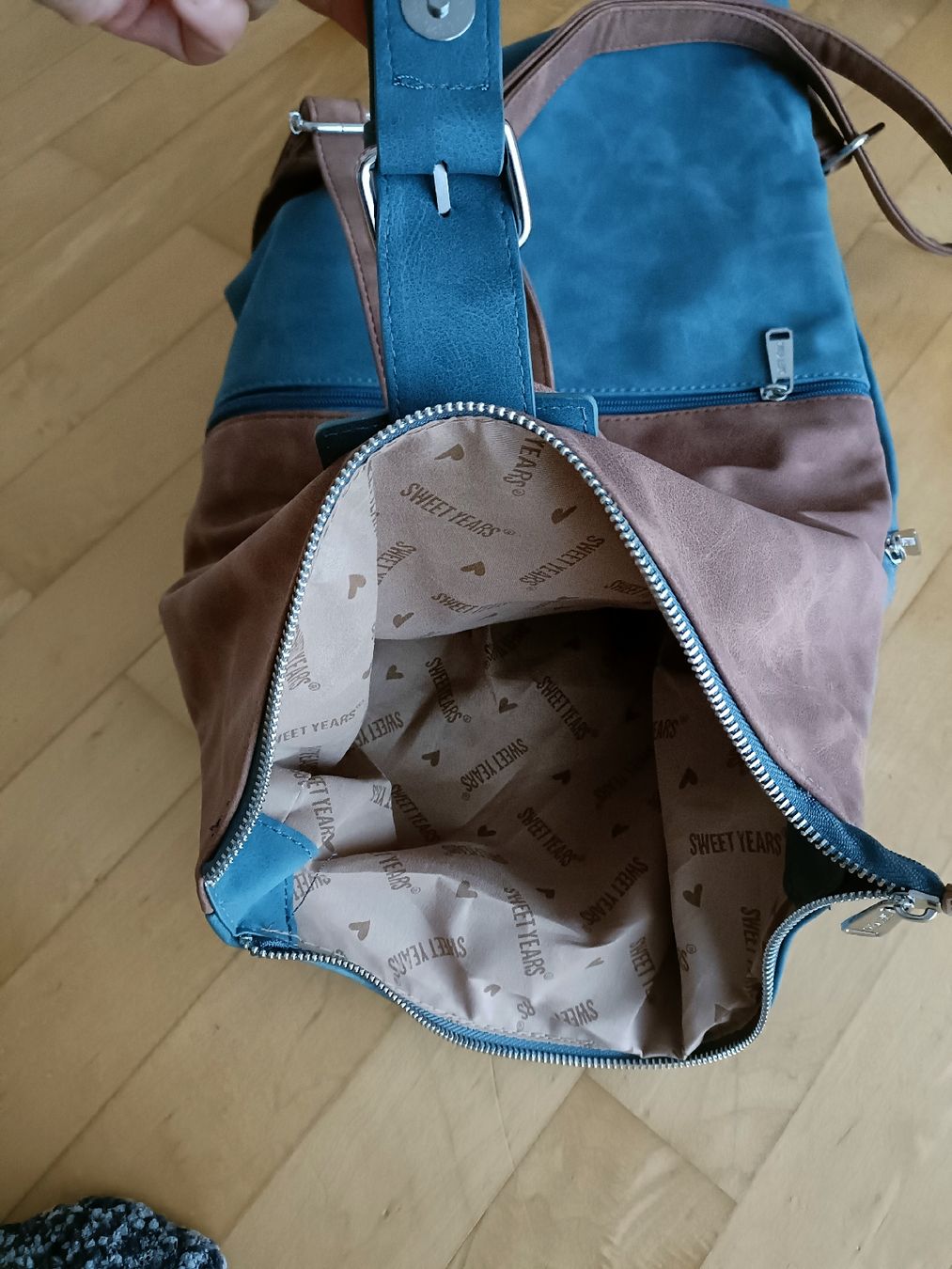 Rucksäcke: Tasche & Rucksack in einem – Neu und originalverpackt aus Gossau SG von scania1509 3