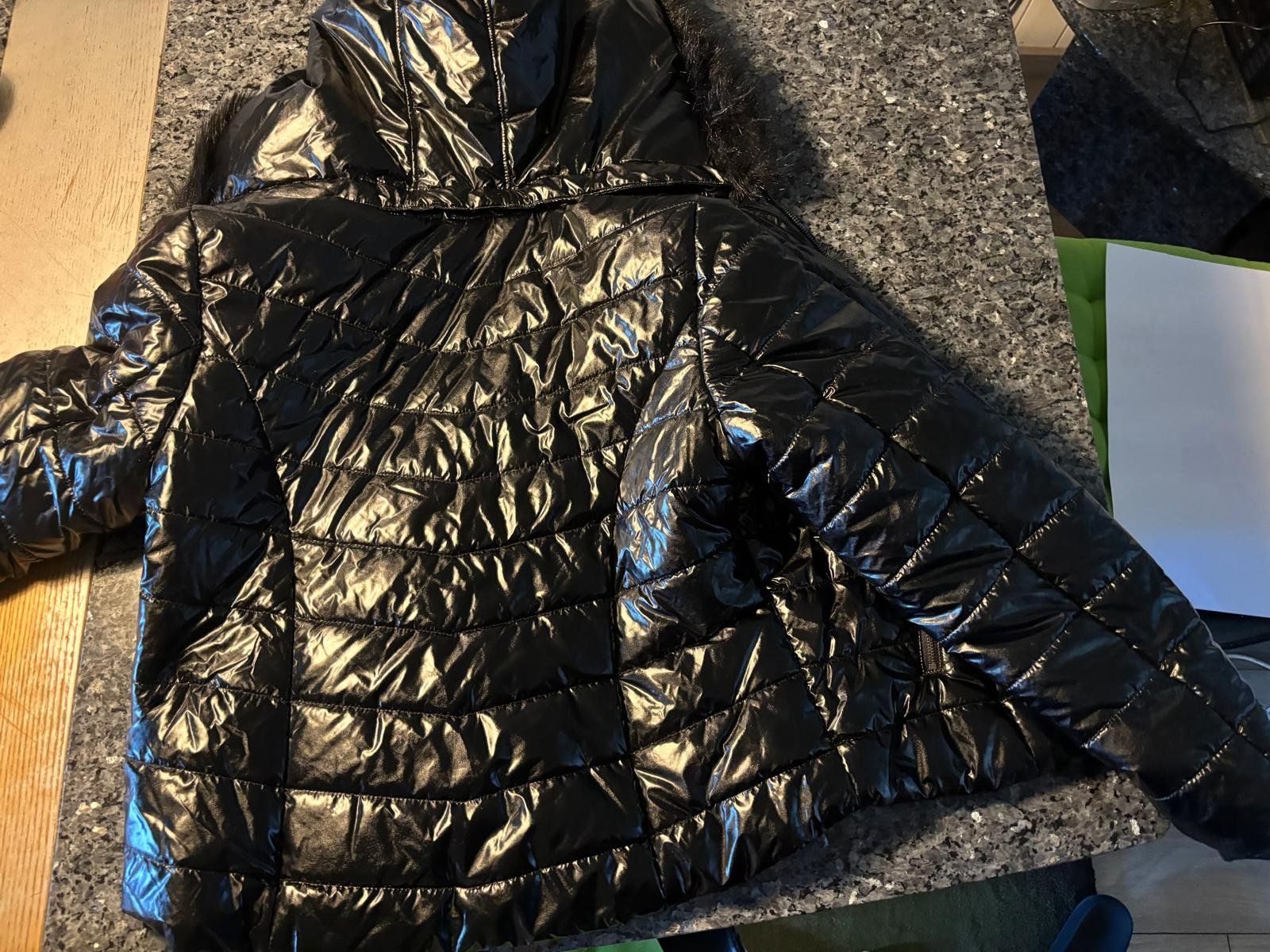 Rainbow Vestes: Dünne Damen Winterjacke – D'occasion à Sulz AG par ZIRON-ART 1
