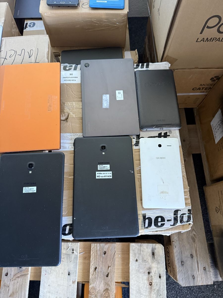 Tablet PC: Tablets 556 Stück 800.- – Gebraucht aus Rothrist von jr_returns 2
