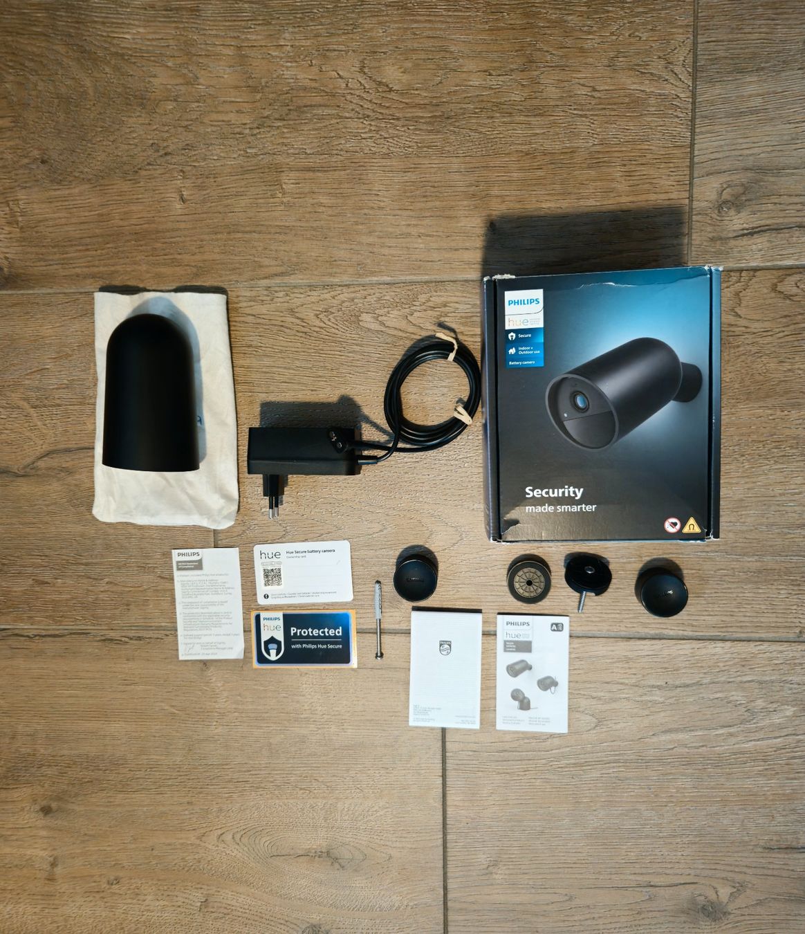Hue Secure Kamera schwarz, kabellos (D'occasion) à Oberems pour CHF 90 ...