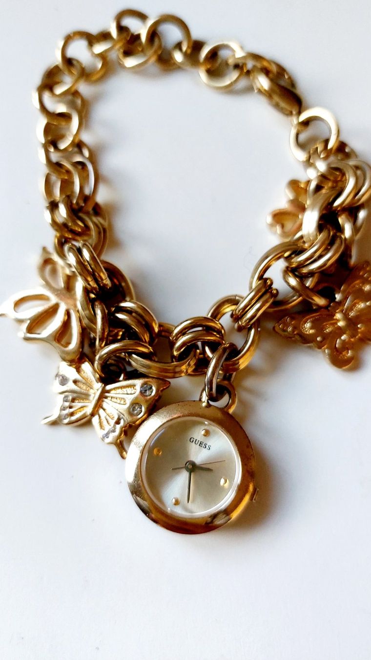 Guess Uhren: Damen Guess Uhr Charm Bracelet – Gebraucht aus Horgen von zur_jq85 5