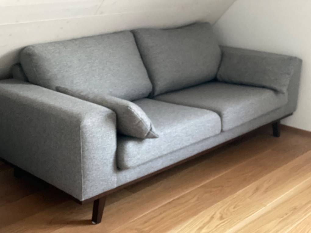 Sofas: Grosses 2er Sofa – D'occasion à Biel/Bienne par Yoggi0 1