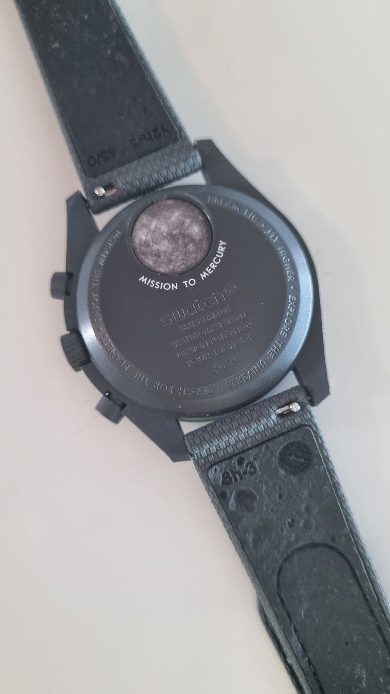 Swatch Orologi: Swatch x Omega Moonswatch Mercury  – Usato da Biasca venduto da Siosmart 3