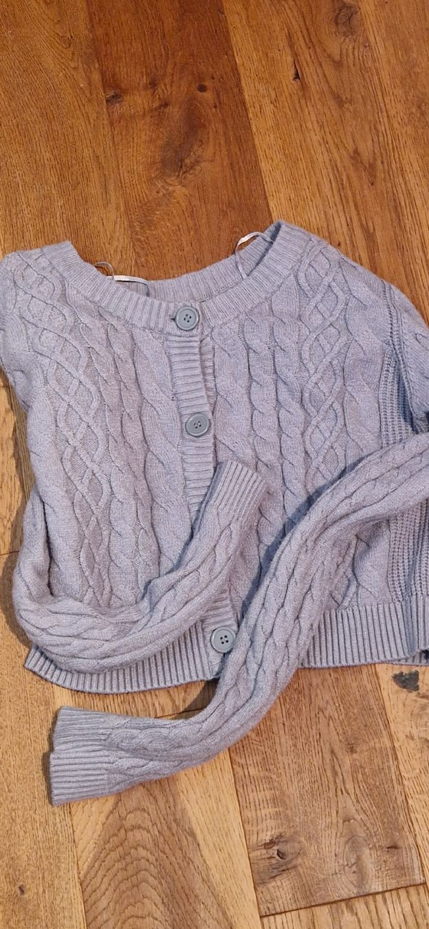 Maglioni & Felpe: 2xBauchfreie Pullover – Usato da Grosswangen venduto da iranki80 1