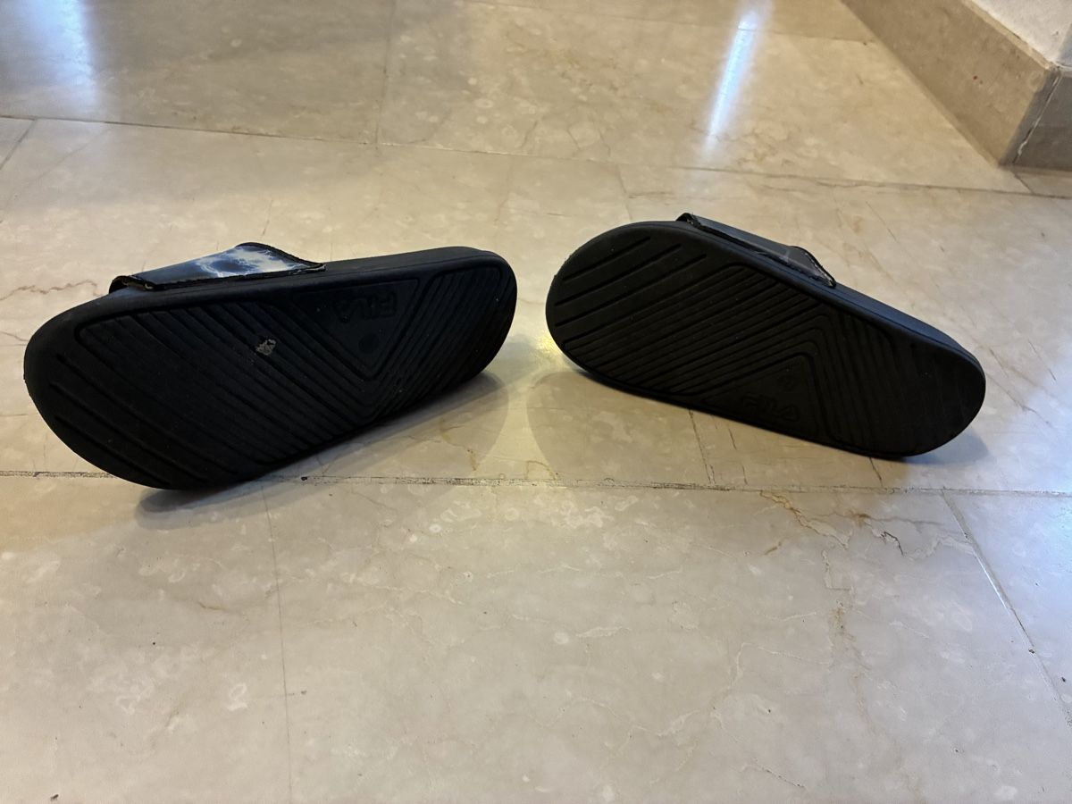 Fila Scarpe per ragazzi: Fila Badeschuhe / Schlappen, Gr. 31 – Usato da Münchenstein venduto da pricehouse 4