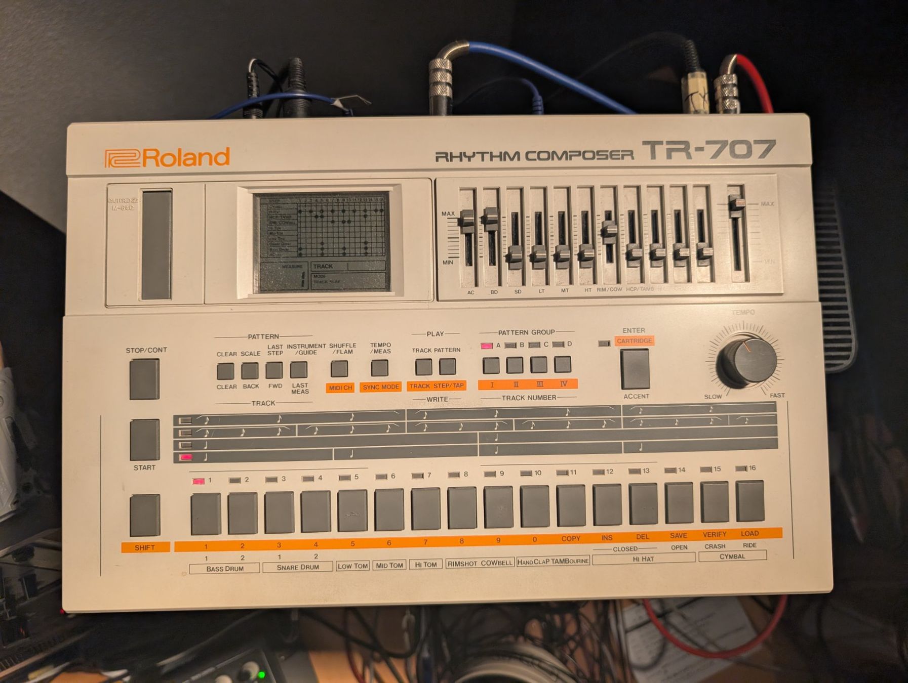 Roland Musikinstrumente: Roland TR-707 – Gebraucht aus Oetwil an der Limmat von mokkinger
