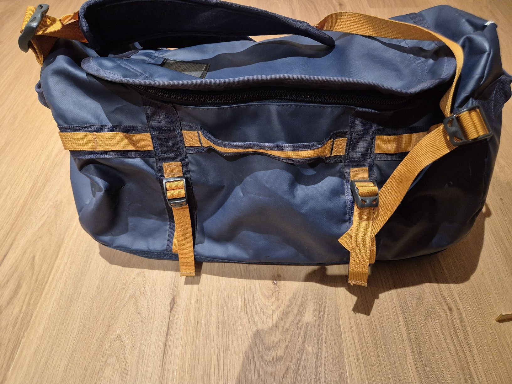 North Face Sacs: North Face Tasche – D'occasion à Burgistein par fahrp 2