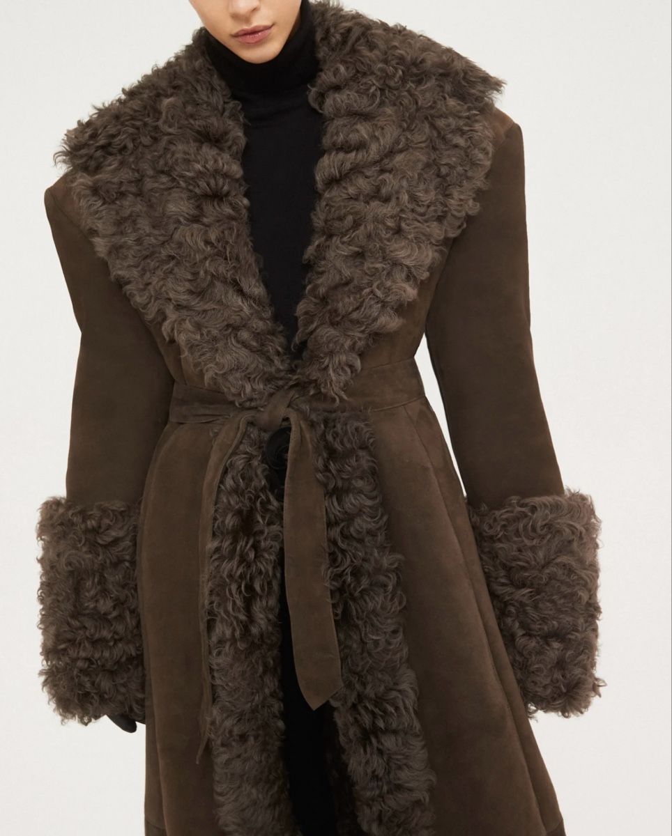 Cappotti: Long Suede Shearling belted Coat – Nuovo (secondo la descrizione) da Genève venduto da val_rp9x 9