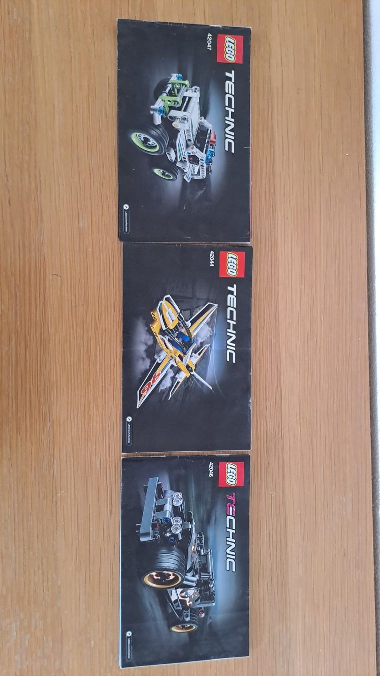 Lego Jouets: Lego Technic 42047 42046 42044 – D'occasion à Unteriberg par 12Schneehasen 2