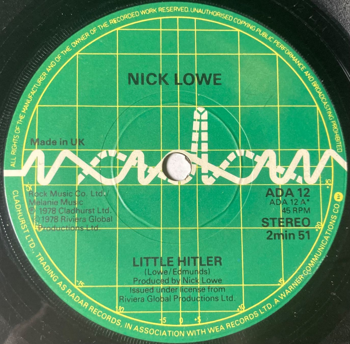 Dischi in vinile: NICK LOWE - LITTLE HITLER – Usato da Poliez-Pittet venduto da Newtown-Records 2