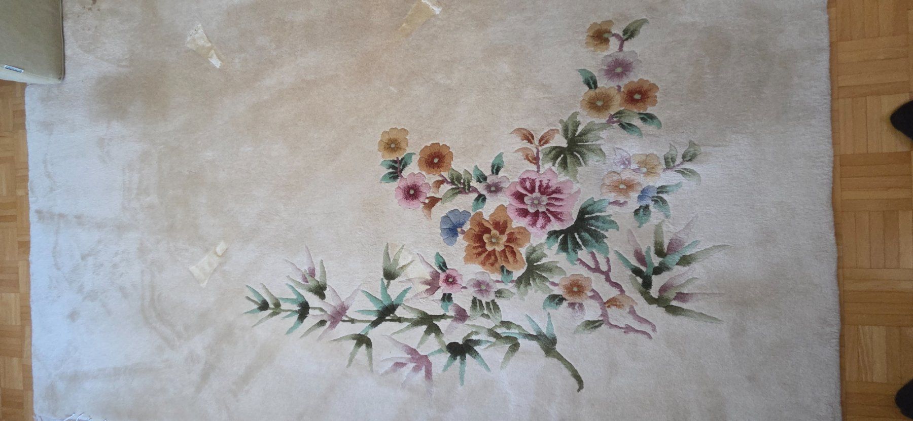 Teppiche: Tapis de luxe – Gebraucht aus La Chaux-de-Fonds von pas_6tyr 2