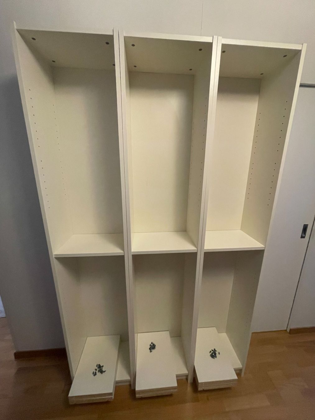 Ikea Scaffali: 3 IKEA Billy Regale - weiss – Usato da Wabern venduto da carciofo