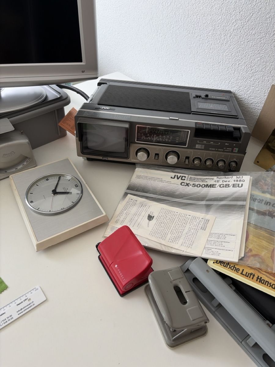 Bureaux: Eckschreibtisch – D'occasion à Märwil par tam_wrv6 3