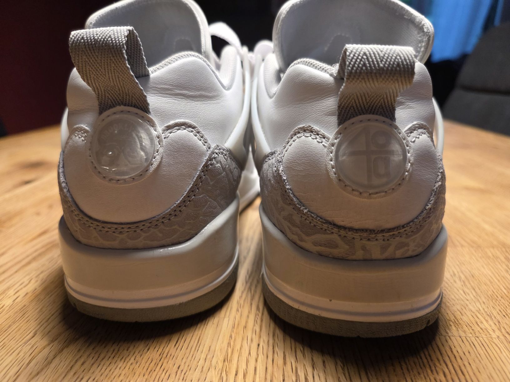 Scarpe da uomo: jordan Gr. 40 – Usato da Hinwil venduto da Nicen 3