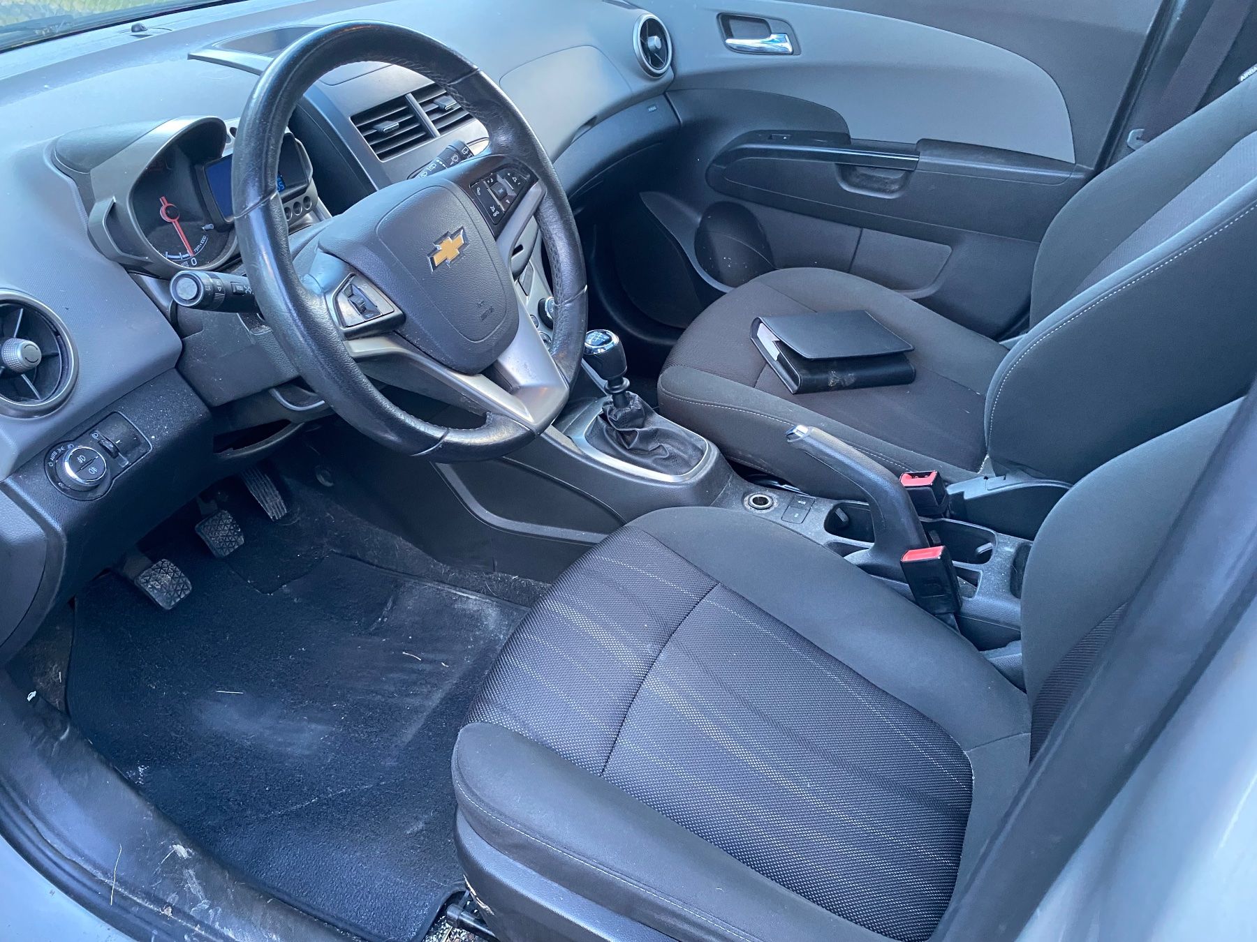 Chevrolet Autos: CHEVROLET AVEO 1.4 – Defekt aus Giubiasco von  2