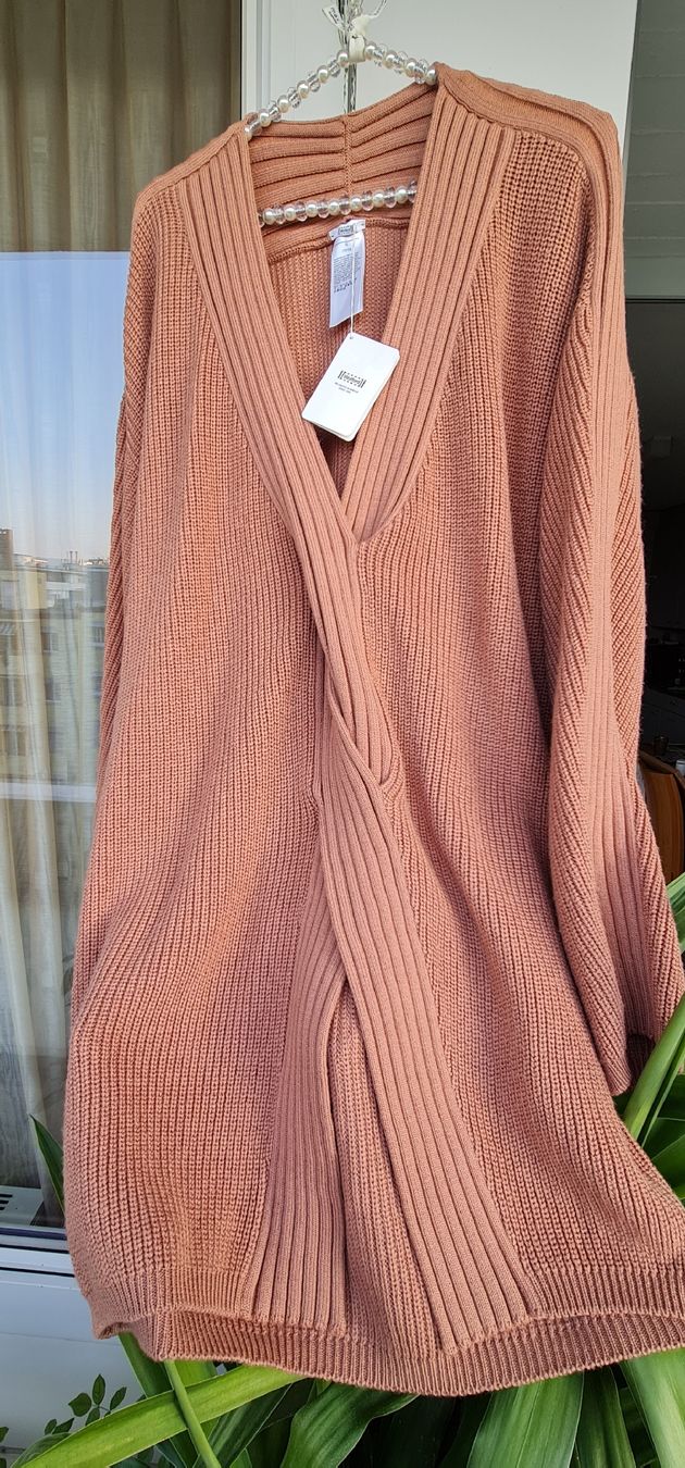 Maglioni & Felpe: Wolford lange Pullover. Gr. L. Neu – Nuovo (secondo la descrizione) da Zürich venduto da Olala_