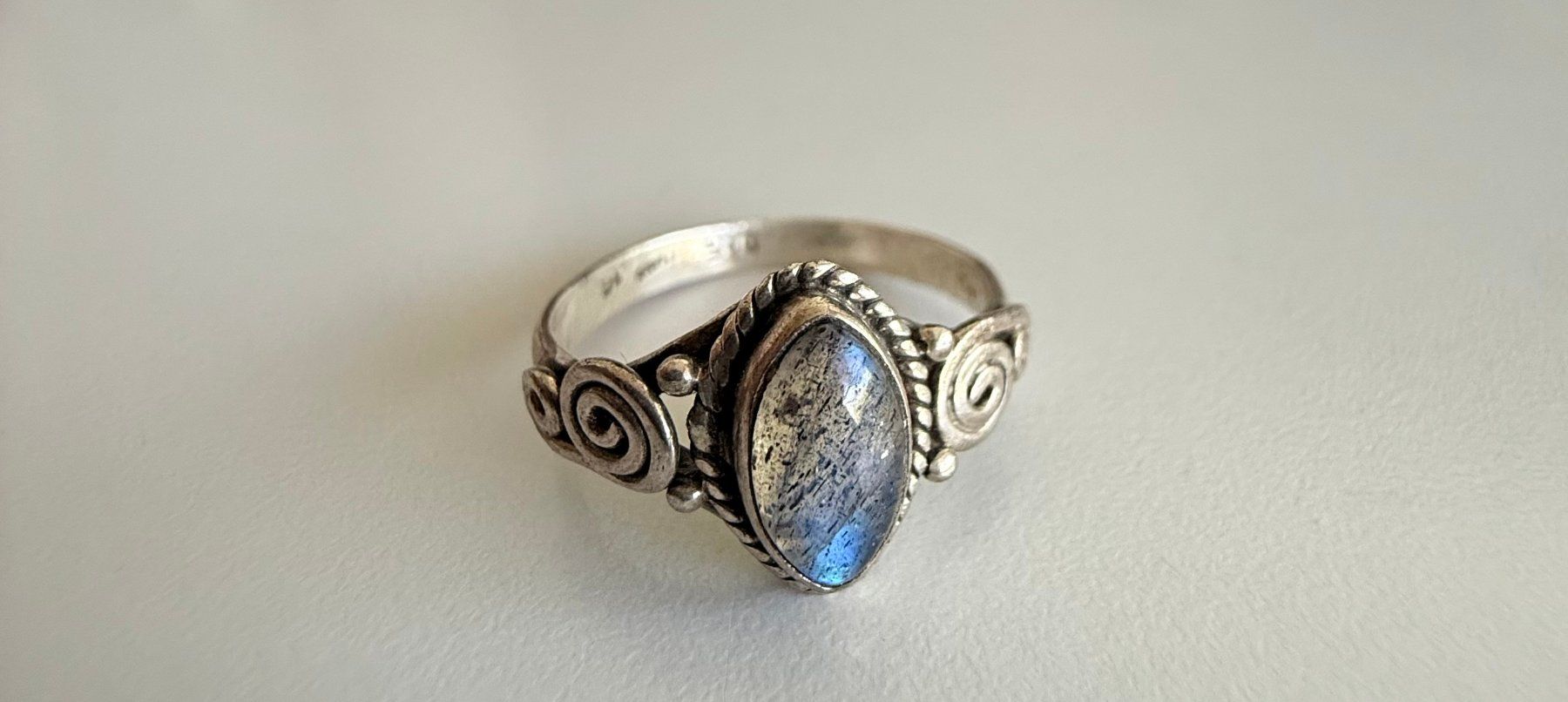 Anelli: Silber Ring mit Stein und Stempel 925 – Usato da Kirchdorf AG venduto da coco123