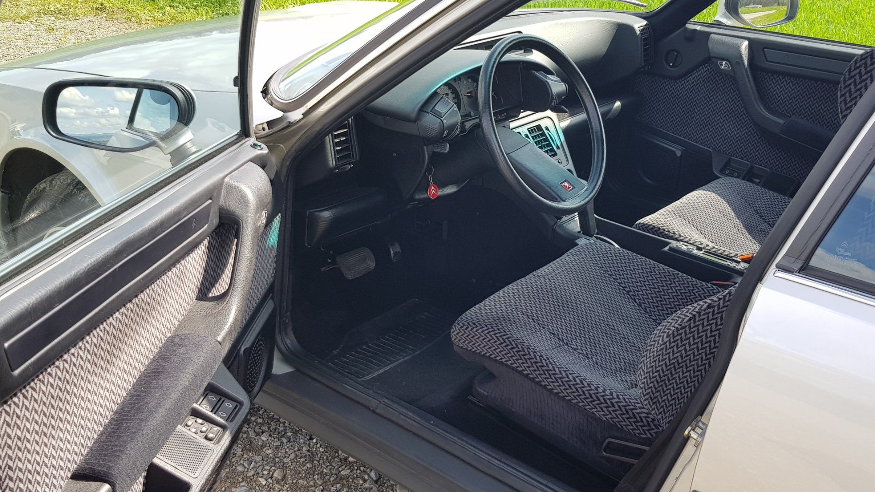 Citroën Automobili: Citroën CX 25 GTi Veteran – Usato da Reinach AG venduto da Goldtimer 7