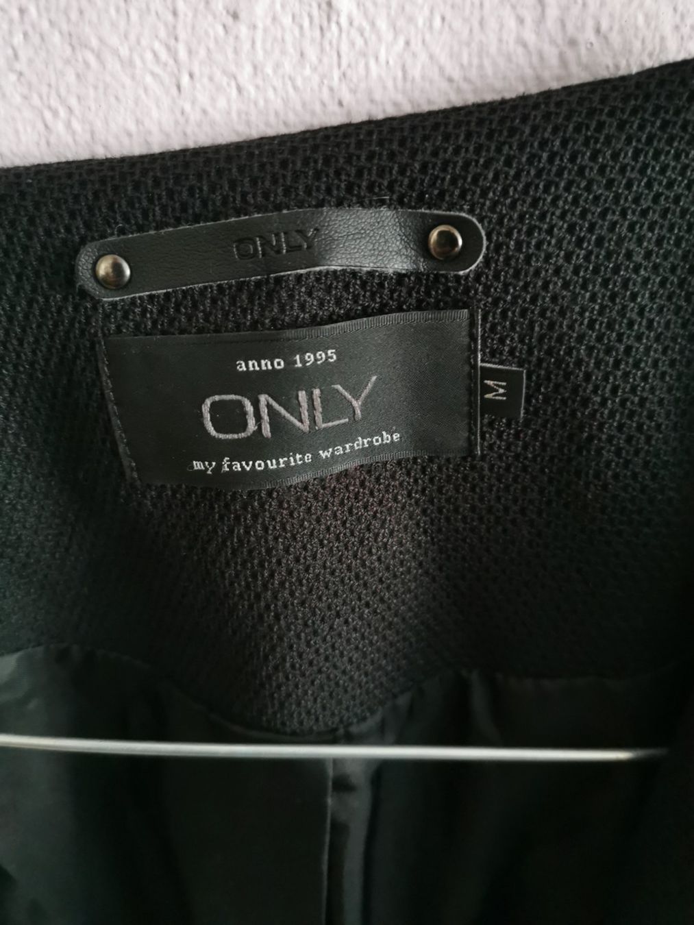 Only Cappotti: Mantel von Only (M) – Usato da Unterägeri venduto da Fiobi 1