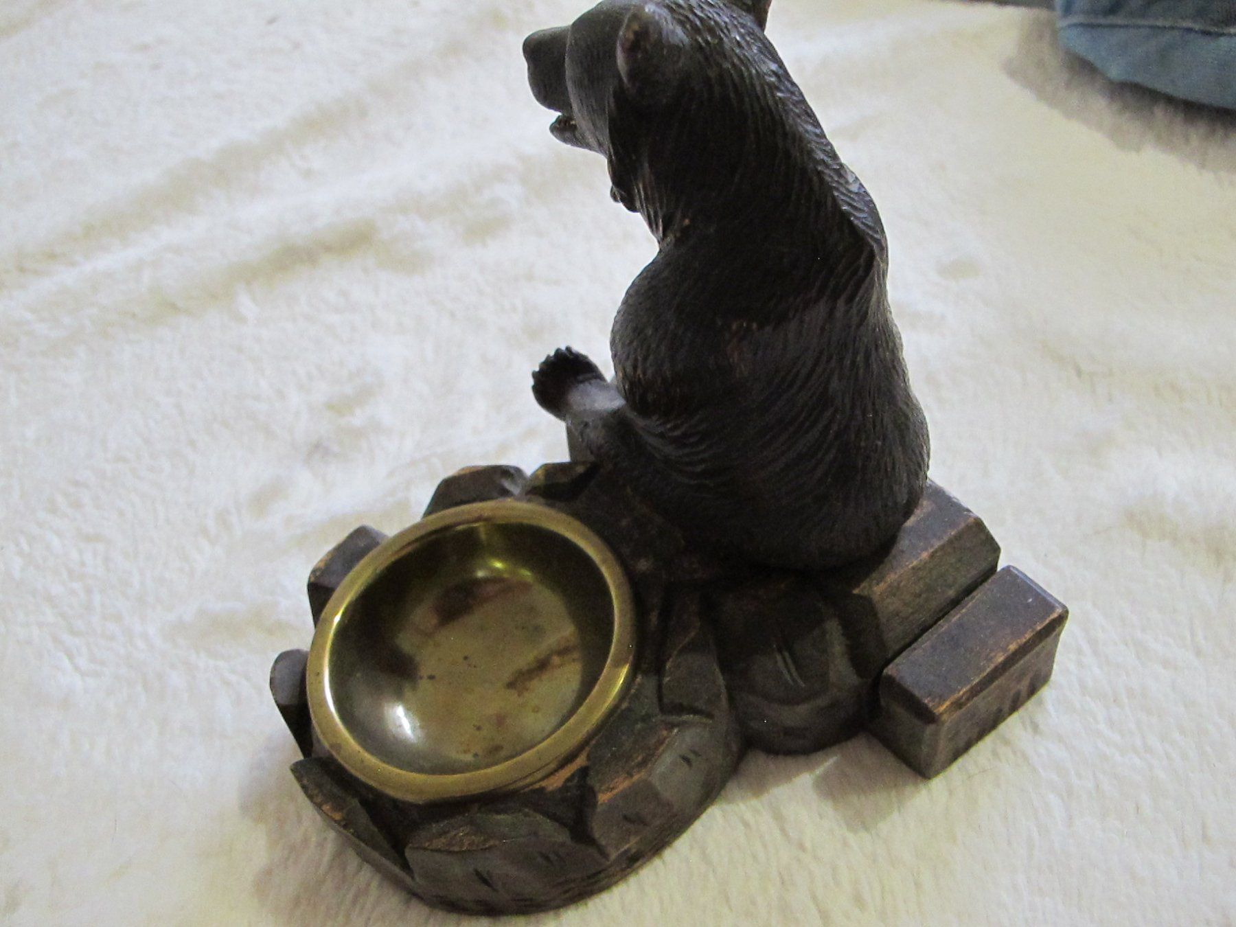 Figurines: Brienzer Bär Mit Aschenbecher Wunderschöne Fein Geschnitzter – D'occasion à Altnau par SwissGoldTime 6