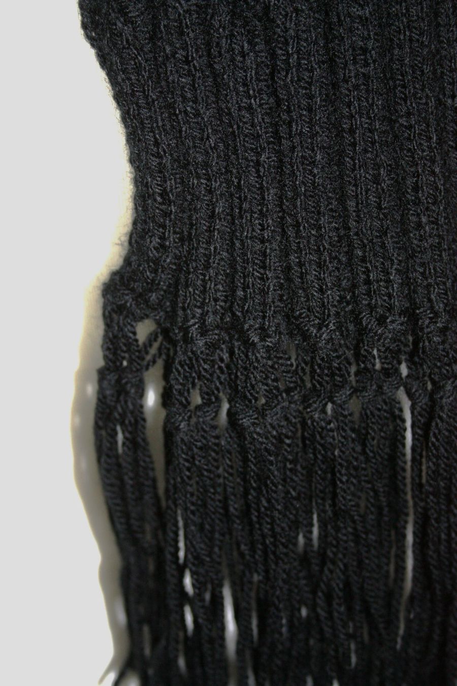 Foulard & Sciarpe: Schal handgestrickt schwarz NEU – Nuovo (secondo la descrizione) da Flüelen venduto da Diversicum-Textil 3