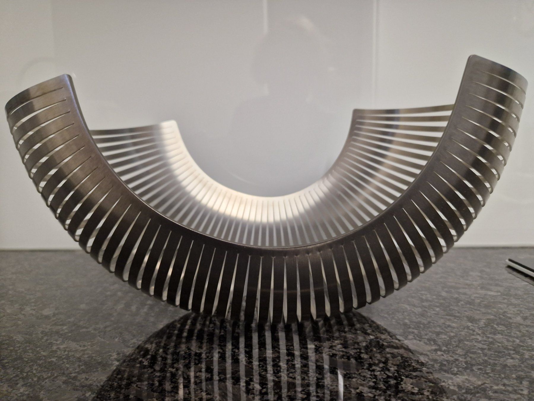 Tutte le decorazioni: ALEXANDER HUNGER - Steelline Bowl Collection – Nuovo e nell'imballaggio originale da Möhlin venduto da Cloudy73