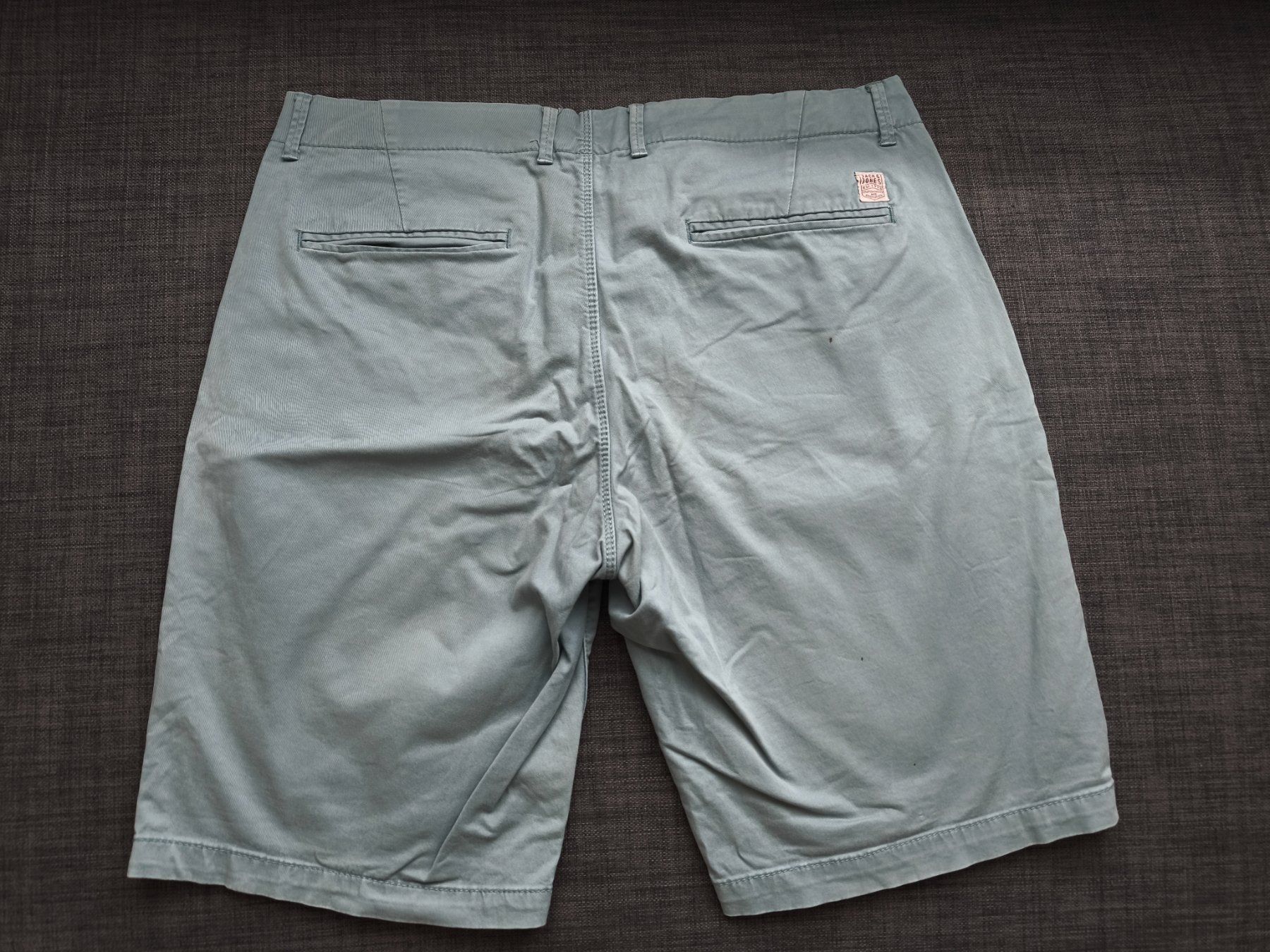 Jack & Jones Pantaloni: Short Jack & Jones bleu – Usato da Prilly venduto da lec_bb8t 1