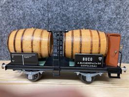 Buco Spur 0 Flachwagen mit 2 Weinfässern mit Bremserhaus SBB