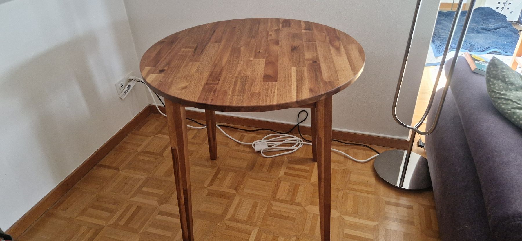 Tavoli: IKEA Tisch Nackanäs – Usato da Binningen venduto da lip_t6tw
