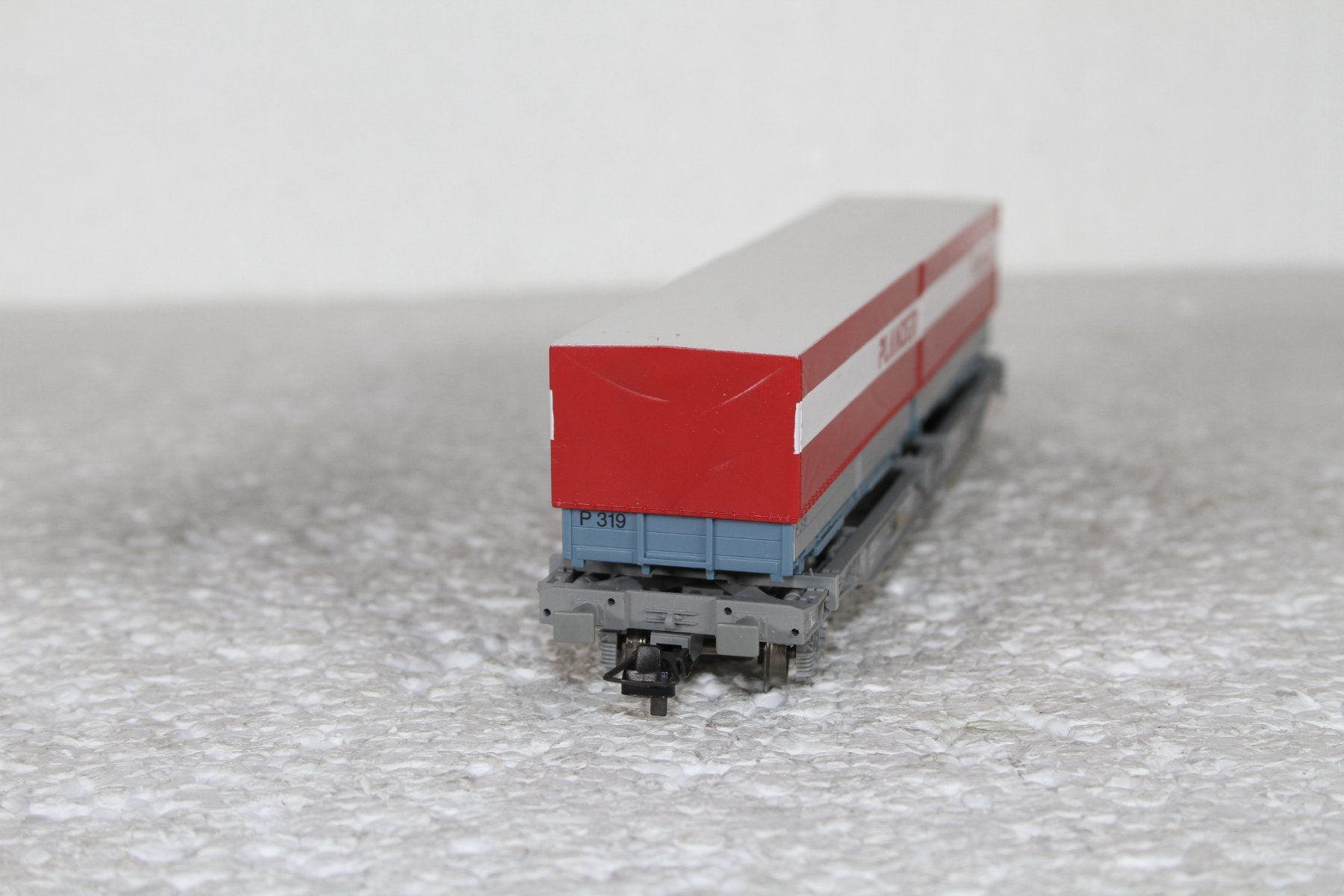Roco Modellini di ferrovie: Roco 47027 SBB Taschenwagen Hupac Planzer – Usato da Triesen venduto da gleis8 3