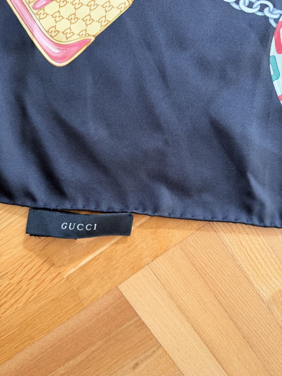 Gucci Foulards, Tücher & Schals: Gucci Halstuch – Gebraucht aus Zumikon von timmy15 2