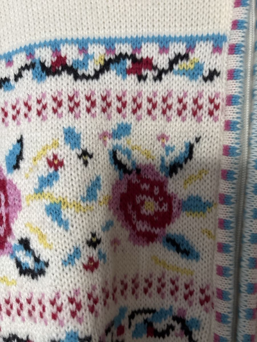 Jacken: Winter-Strickjacke Grösse S, warm!Z – Gebraucht aus Zofingen von MasterPCI 2