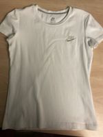 Nike T-Shirt Weiss Gr. M Top Zustand für Sport & Freizeit