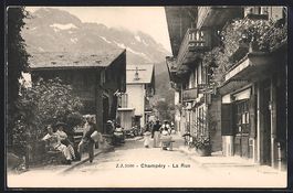 Champery, La Rue, Strassenpartie mit Ges