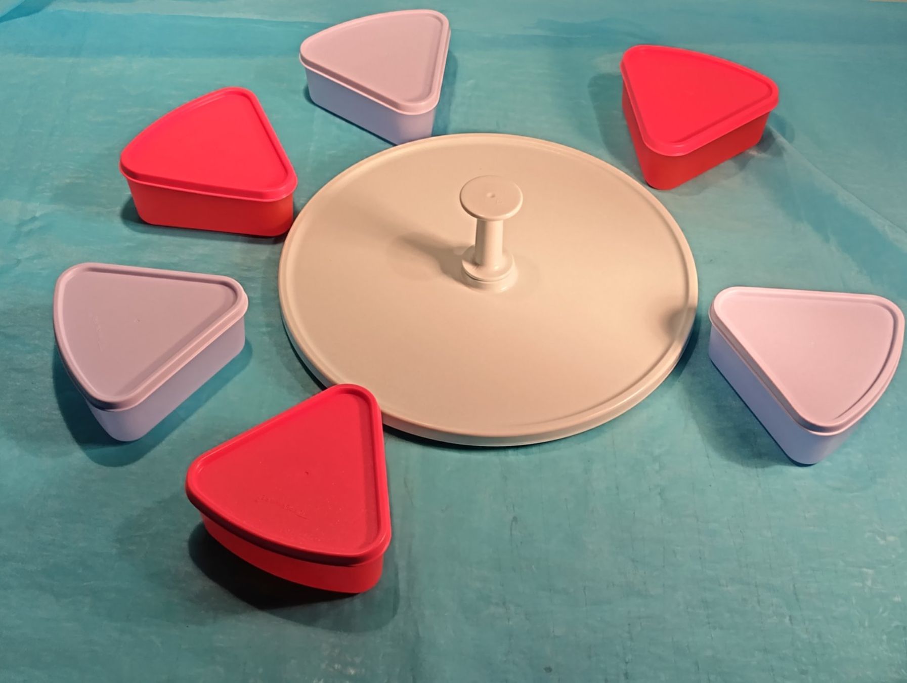 Tupperware Behälter & Ähnliches: Tupperware Drehscheibe mit 6 Behältern – Gebraucht aus Bellach von JingleCherry 2